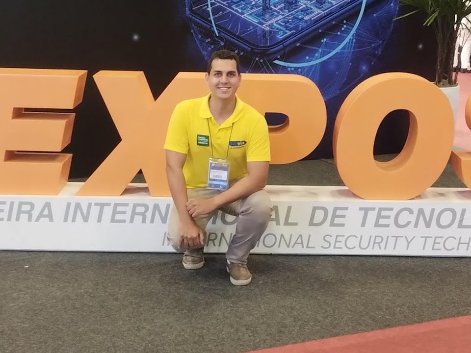 Felipe Zanella, proprietário da Upvia, na Exposec, Feira Internacional de Tecnologia em Segurança